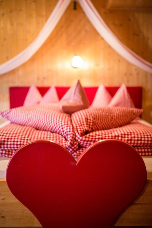 Berggasthaus Agritur Moserhof Braies  Ngoại thất bức ảnh