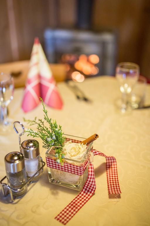 Berggasthaus Agritur Moserhof Braies  Ngoại thất bức ảnh